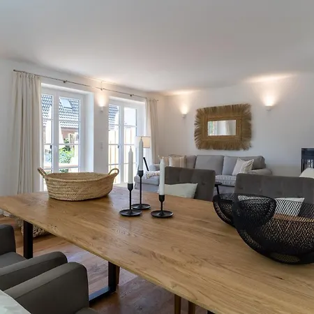 Reetdachhaus Strandhus Reetdachhaus Strandhus 2 Tatil Evi