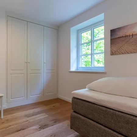 Reetdachhaus Strandhus Reetdachhaus Strandhus 2 Tatil Evi